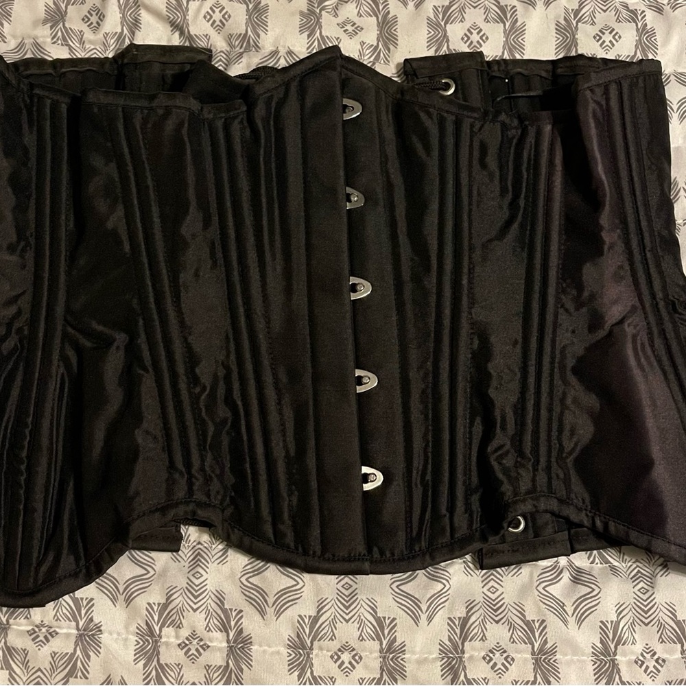 Black Steel Bone Waist Trainer Under Bust Corset! Sz 26! Gently Worn Condition!